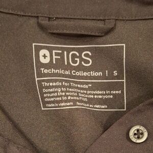 Figs Technical Collection Charcoal Scrub Top